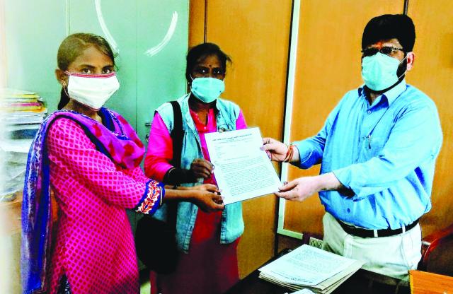 ಮಾತೃಶ್ರೀ ಯೋಜನೆಯನ್ನು ಮುಂದುವರಿಸುವಂತೆ ಆಗ್ರಹಿಸಿ ಎಐಎಂಎಸ್ಎಸ್ ಮನವಿ